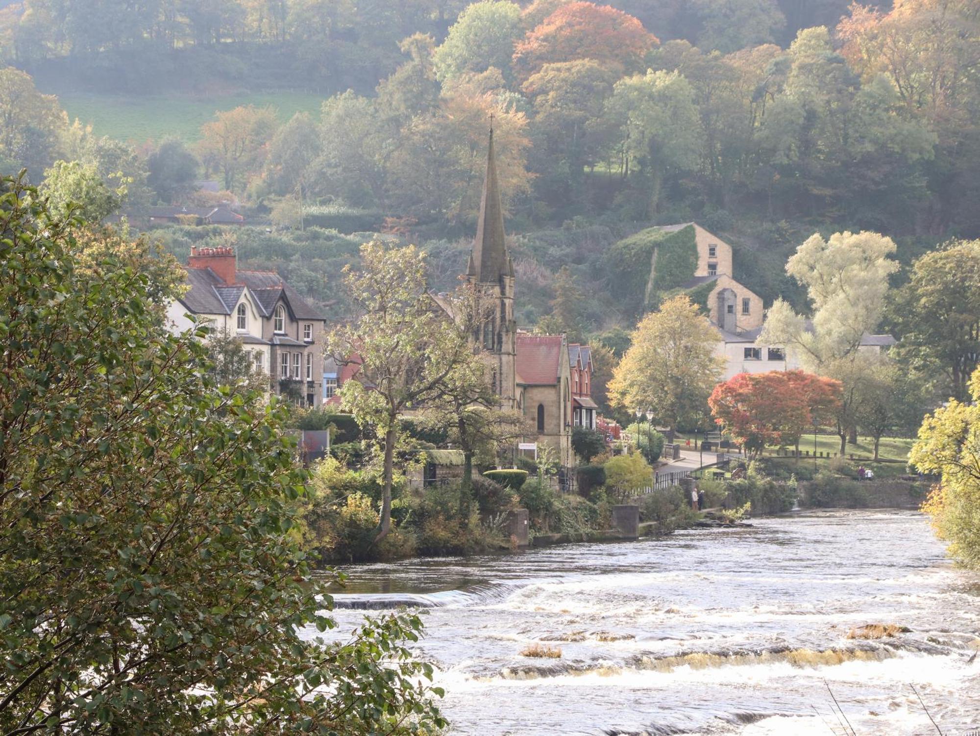 The Coach House Villa Llangollen Exterior photo
