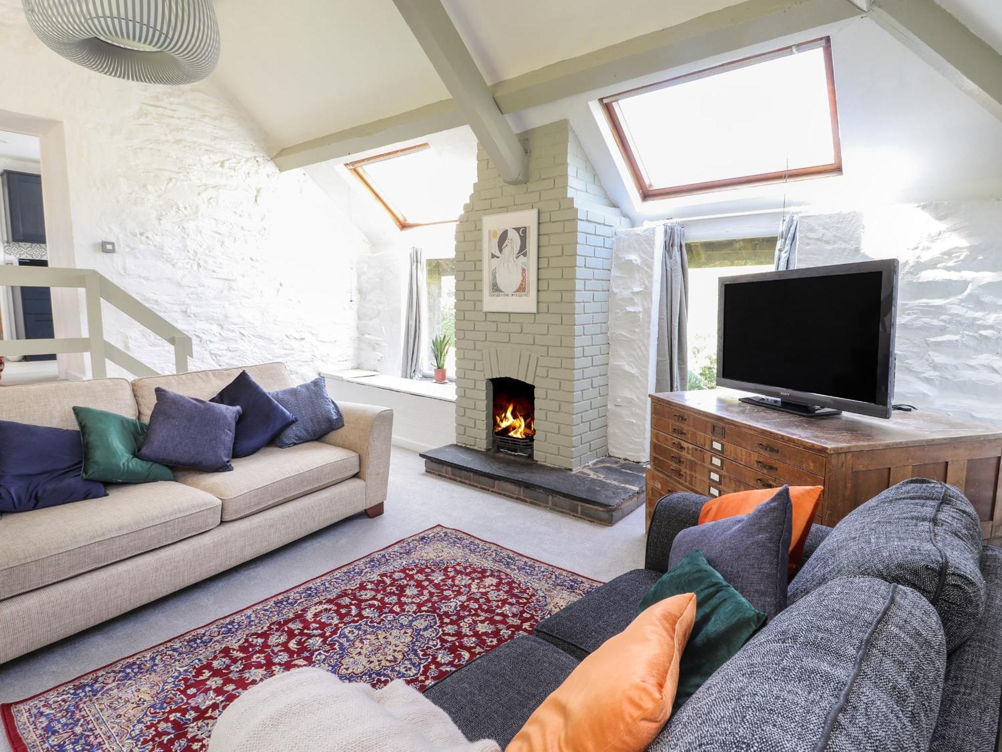 The Coach House Villa Llangollen Exterior photo